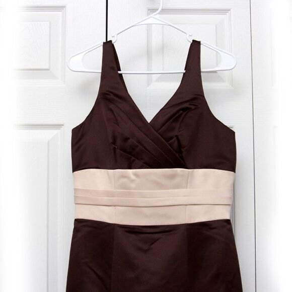 NWT‎ Saison Blanche Brown Satin Bridesmaid/Prom Maxi Dress with Ivory Sash Sz 12 - Picture 8 of 16